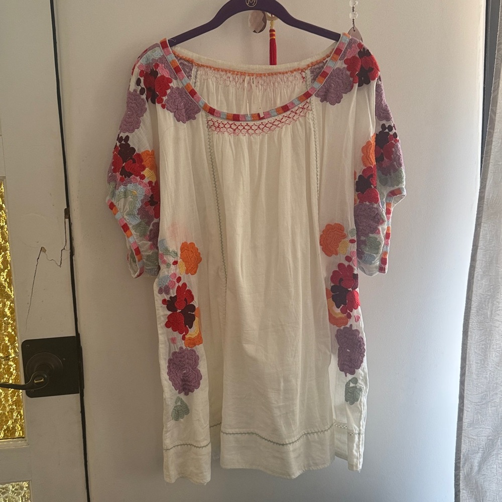 Anthropologie Short Sleeve Embroidered Floral Tunic Top Size Large/XL EUC - Picture 6 of 12